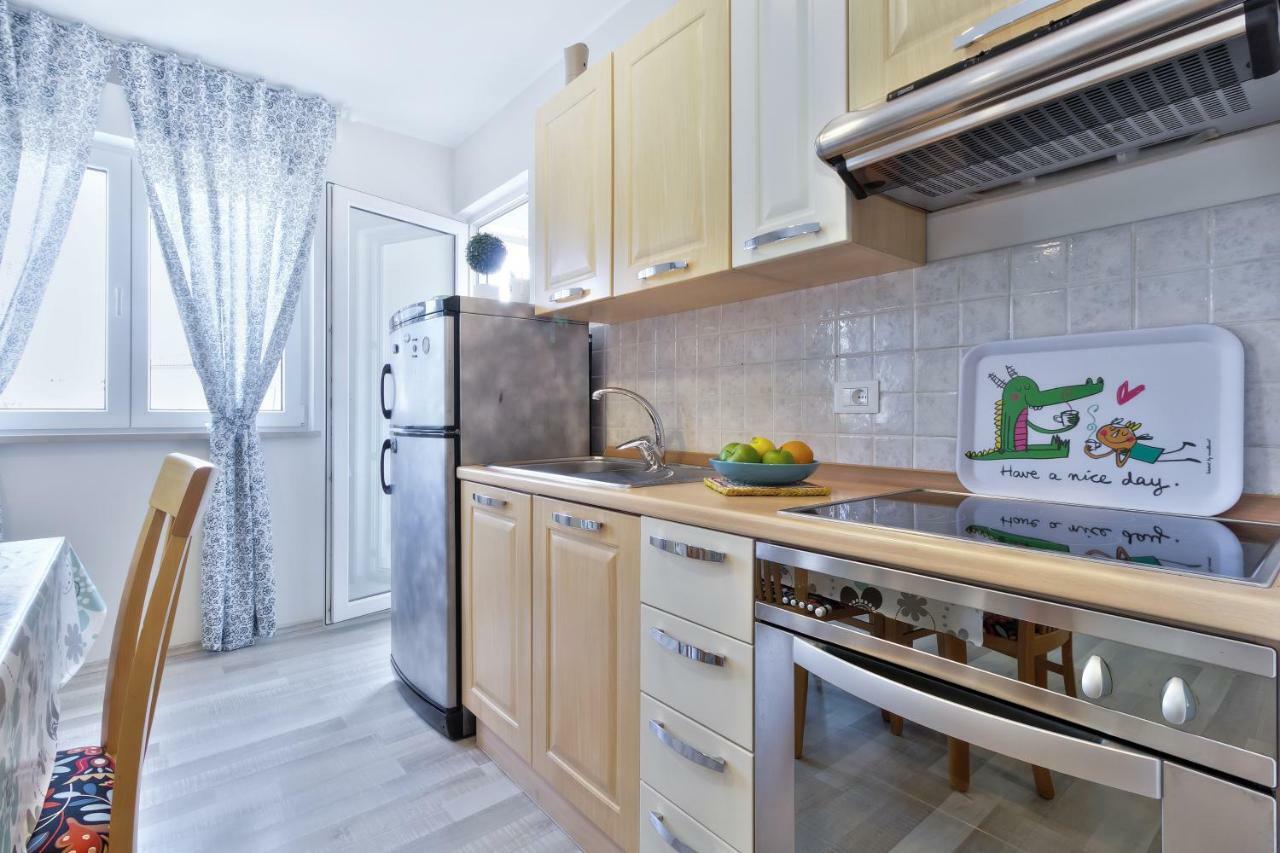 City Center Blue Dream Умаг Экстерьер фото